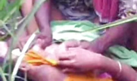 કાળા સોફા ચોદવુ હોમ સેક્સ
