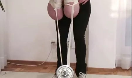 ઘણું સેક્સ ફોટો porn વીર્ય બહાર spilled તેના pussy